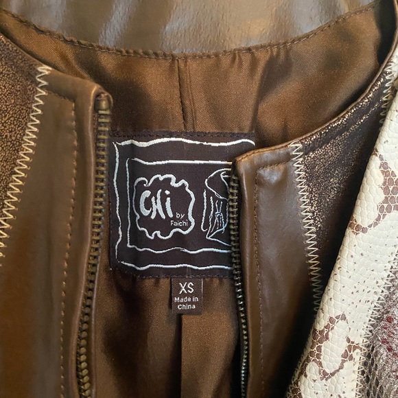 Leather zip front jacket by Chi - Picture 3 of 6